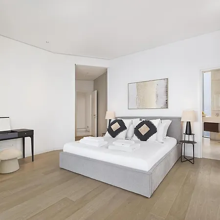 Trilogy Seafront Apartment