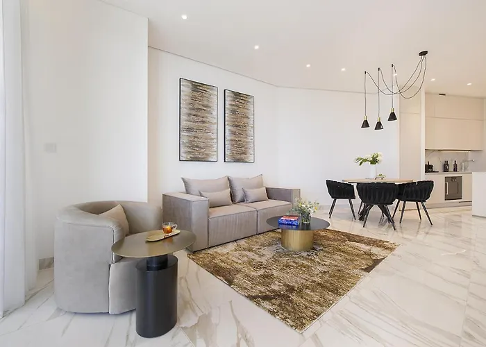 Trilogy Seafront Apartamento *